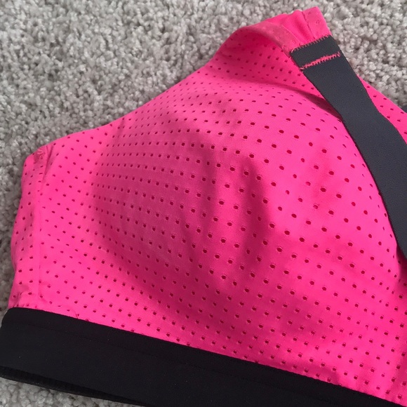 Victoria Sport bra 26B - Picture 2 of 4